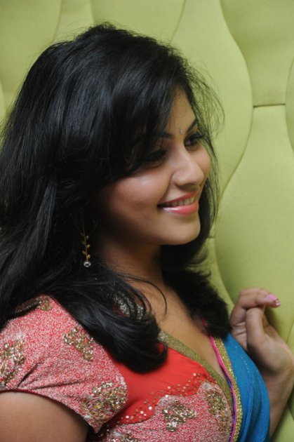 Anjali-at-Masala-Audio-Launch